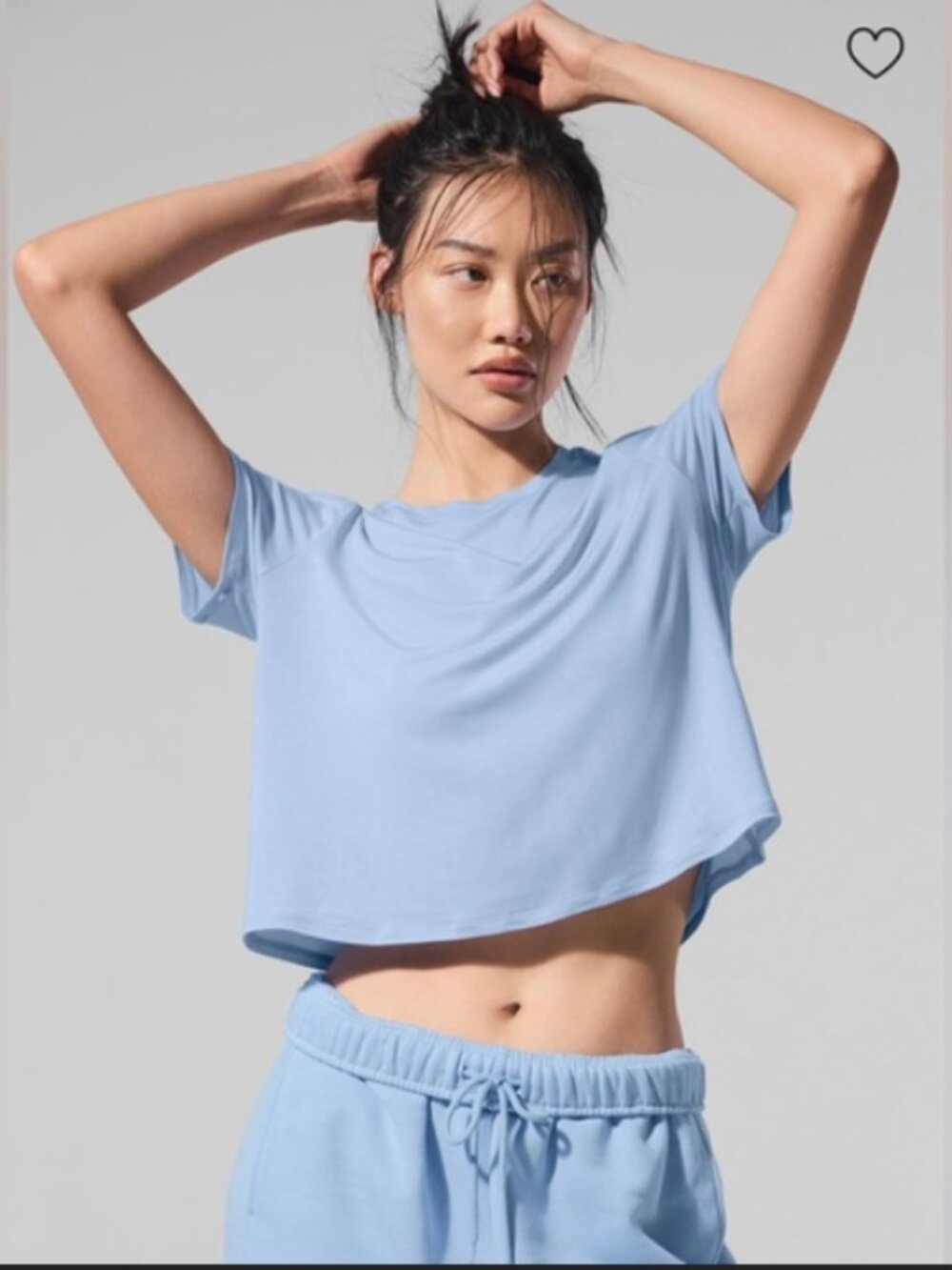 Alo Yoga Seashell Blue Cropped All Day Short Sleeve Small